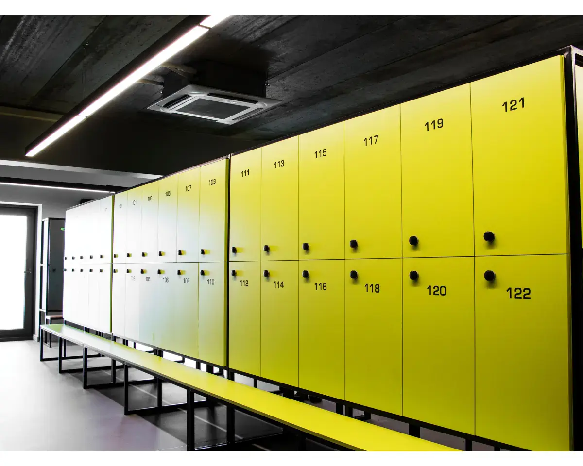 Changing room for clients — Teho Sport Trzebownisko